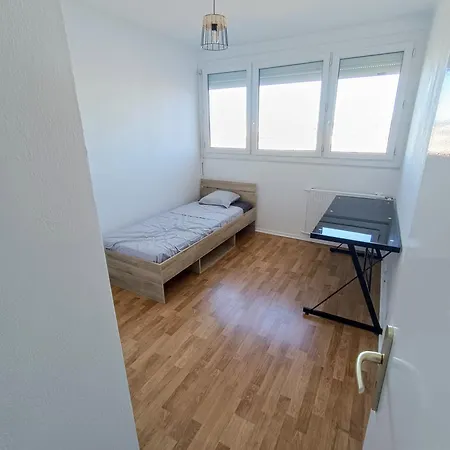 Séjour chez l'habitant Privee En Colocation *